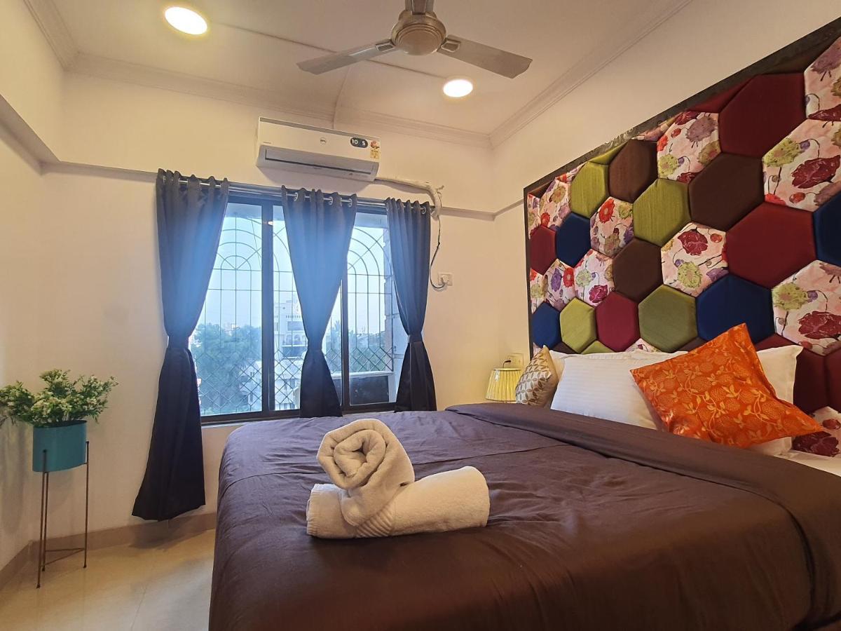 מומביי Osi Apartments Perry Cross Bandra West מראה חיצוני תמונה