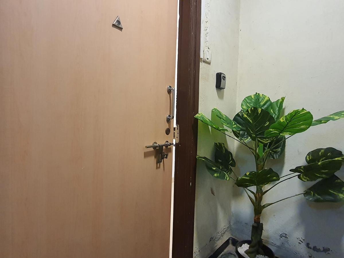 מומביי Osi Apartments Perry Cross Bandra West מראה חיצוני תמונה